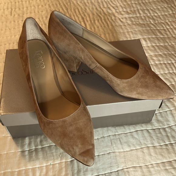 Franco Sarto Callan suede pump mocha 10M - Picture 9 of 10